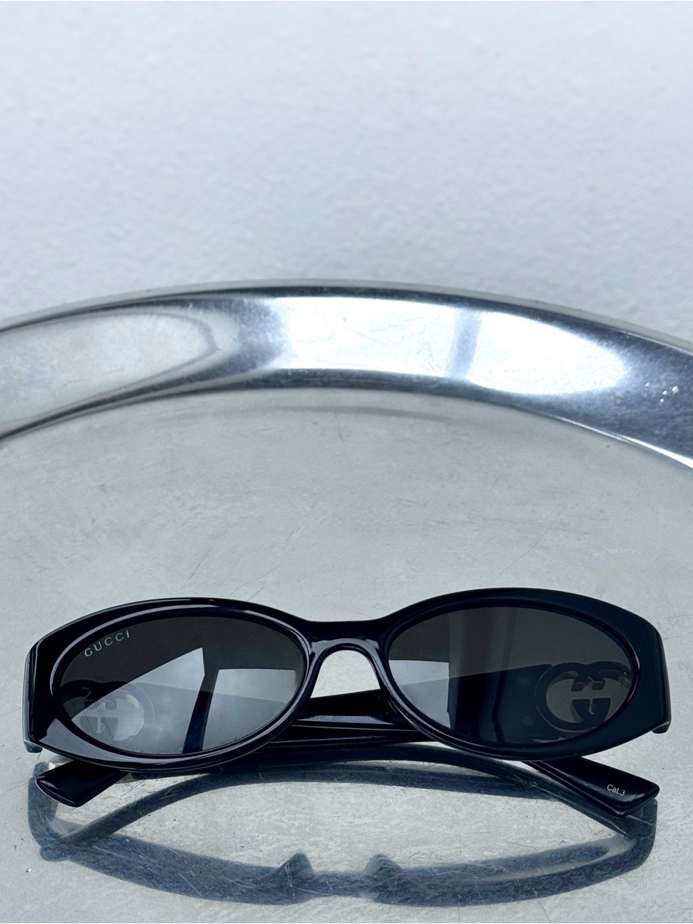 Gucci Black Oval Acetate Sunglasses